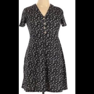 Short-Sleeve Skater Dress - Cute Cute Cute!